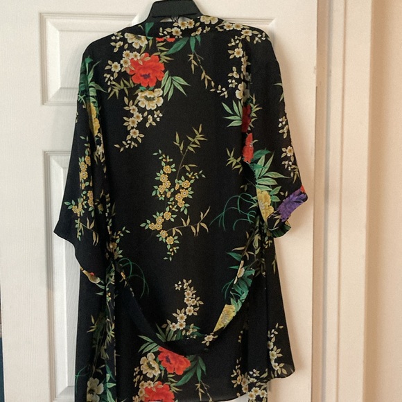 Flora Nikrooz pretty black robe - Picture 3 of 3